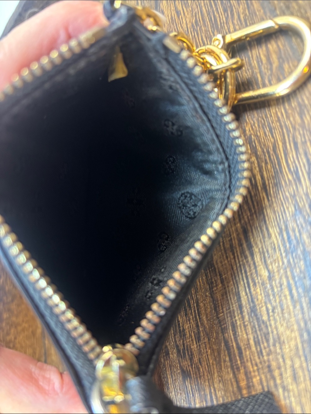 Tory Burch Black Saffiano Wallet with Gold Hardware - Picture 6 of 8